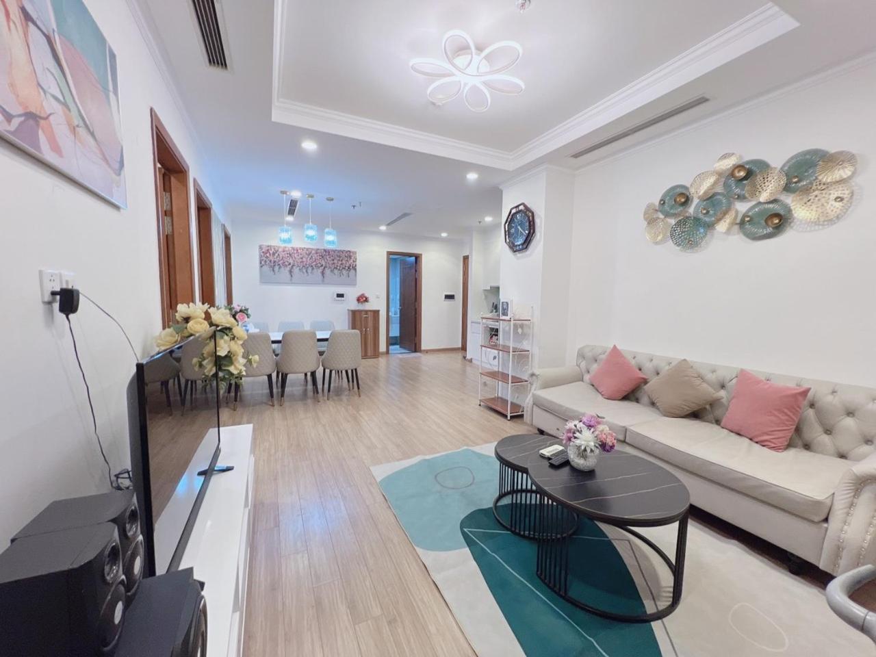 Vinhomes Time City And Parkhill Premium Apartment Hanoi Exterior photo